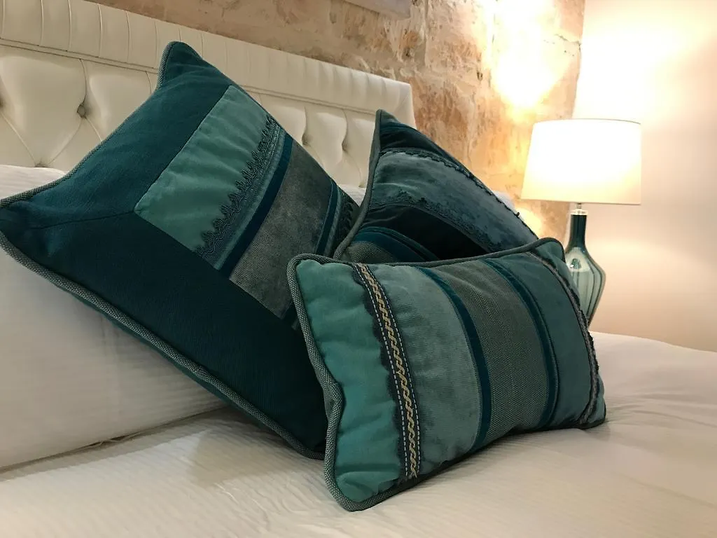Julesy'S Bnb Bed & Breakfast Senglea